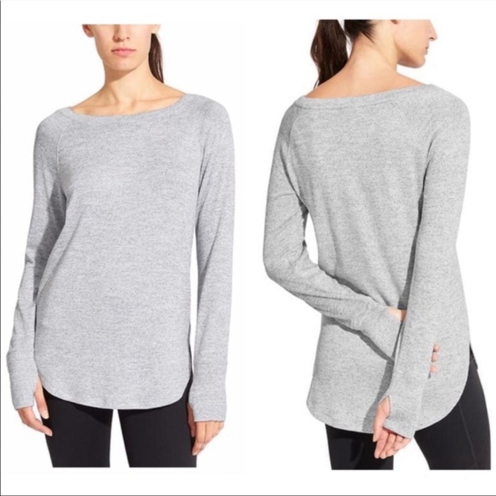 ATHLETA Pose long sleeve gray top